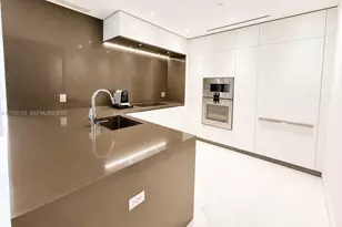 300 Biscayne Blvd Way, Miami, FL 33131 - Photo 14