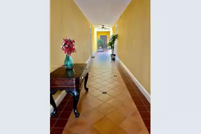 1361 Meridian Ave #5, Miami Beach, FL 33139 - Photo 8