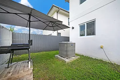 1191 NW 1st St, Florida City, FL 33034 - Photo 38