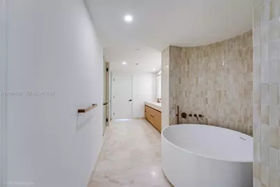 1176 97th St #406, Bay Harbor Islands, FL 33154 - Photo 20