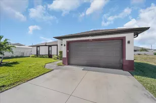 1114 NE 7th, Cape Coral, FL 33909 - Photo 6