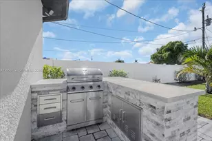 1114 NE 7th, Cape Coral, FL 33909 - Photo 58