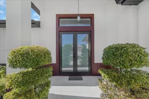 1114 NE 7th, Cape Coral, FL 33909 - Photo 8
