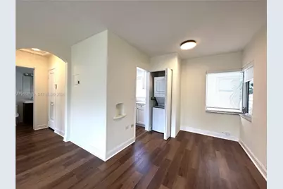 1920 Biarritz Dr #3, Miami Beach, FL 33141 - Photo 4