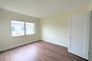 1920 Biarritz Dr, Miami Beach, FL 33141 - Photo 14