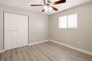 2555 W 65th St, Hialeah, FL 33016 - Photo 20