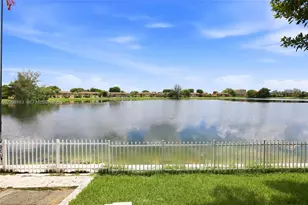 2555 W 65th St, Hialeah, FL 33016 - Photo 22