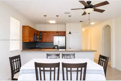 16474 SW 84th St, Miami, FL 33193 - Photo 6