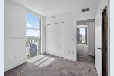 1100 S Miami Ave #3707, Miami, FL 33130 - Photo 24