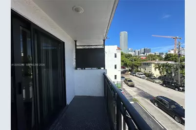 529 SW 4th St #301, Miami, FL 33130 - Photo 6