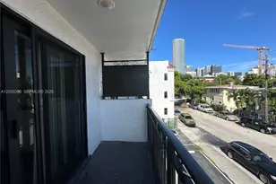 529 SW 4th St, Miami, FL 33130 - Photo 6