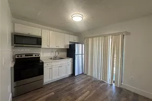 529 SW 4th St, Miami, FL 33130 - Photo 16