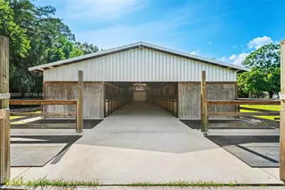 1068 D Rd, Loxahatchee, FL 33470 - Photo 38