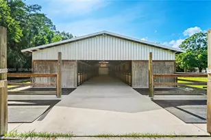 1068 D Rd, Loxahatchee, FL 33470 - Photo 38