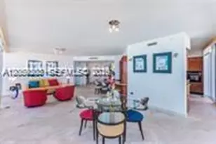 1455 Ocean Dr, Miami Beach, FL 33139 - Photo 30