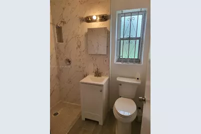 755 NW 84th St, Miami, FL 33150 - Photo 8