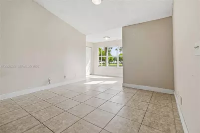 12760 Vista Isles #724, Sunrise, FL 33325 - Photo 6