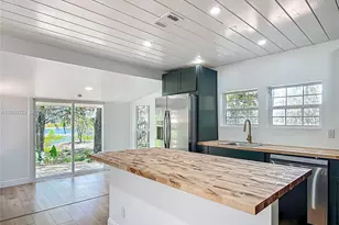 8781 S Lakeshore Dr Floral City, Other City - In The State Of Florida, FL 34436 - Photo 16