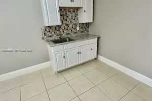 19853 NW 64th Pl, Hialeah, FL 33015 - Photo 20