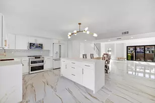 16449 NE 26th Ave, North Miami Beach, FL 33160 - Photo 2