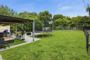 1630 NW 124th St, North Miami, FL 33167 - Photo 22