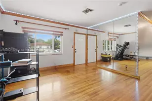 1630 NW 124th St, North Miami, FL 33167 - Photo 8