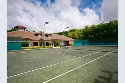 2000 Towerside Ter #905, Miami, FL 33138 - Photo 24
