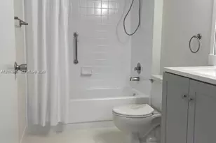 12955 SW 16th Ct, Pembroke Pines, FL 33027 - Photo 4