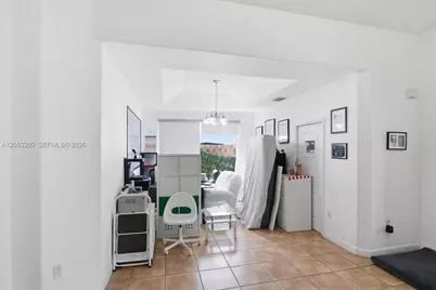 14623 SW 11th St, Miami, FL 33184 - Photo 10