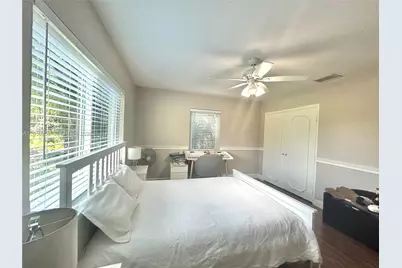 416 Bayberry Dr, Plantation, FL 33317 - Photo 12