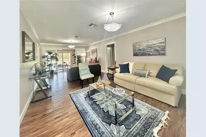 416 Bayberry Dr, Plantation, FL 33317 - Photo 2