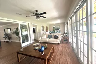416 Bayberry Dr, Plantation, FL 33317 - Photo 16