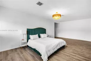 2424 NE 18th Ave, Wilton Manors, FL 33305 - Photo 24