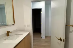 90 NE 32nd St, Miami, FL 33137 - Photo 8