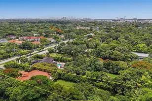 7030 Sunset Dr, Miami, FL 33143 - Photo 32