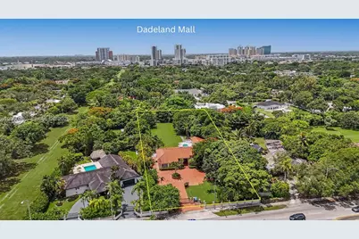 7030 Sunset Dr, Miami, FL 33143 - Photo 2