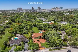 7030 Sunset Dr, Miami, FL 33143 - Photo 2