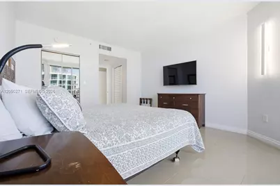 17375 Collins Ave #1506, Sunny Isles Beach, FL 33160 - Photo 26