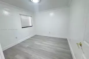 2740 W 62nd St, Hialeah, FL 33016 - Photo 14
