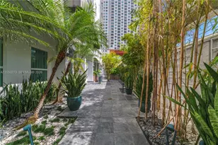 234 NE 3rd St, Miami, FL 33132 - Photo 16
