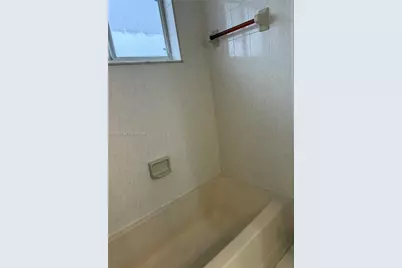 2390 W 74th St #202, Hialeah, FL 33016 - Photo 14