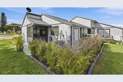 10548 Quincy Ct, Lehigh Acres, FL 33936 - Photo 20