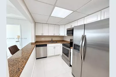 13499 Biscayne Blvd #1407, North Miami, FL 33181 - Photo 8