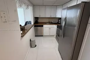 13499 Biscayne Blvd, North Miami, FL 33181 - Photo 12