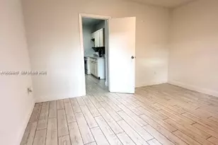 669 NW 28th St, Miami, FL 33127 - Photo 6