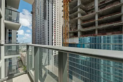 11 NE 6th St #2605, Miami, FL 33132 - Photo 22