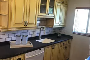 1733 Mayo St, Hollywood, FL 33020 - Photo 6