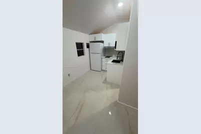1150 SW 9th Ave #1, Deerfield Beach, FL 33441 - Photo 2