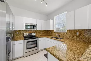 8188 NW 108th Pl, Doral, FL 33178 - Photo 14