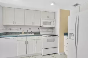 9273 Collins Ave, Surfside, FL 33154 - Photo 12